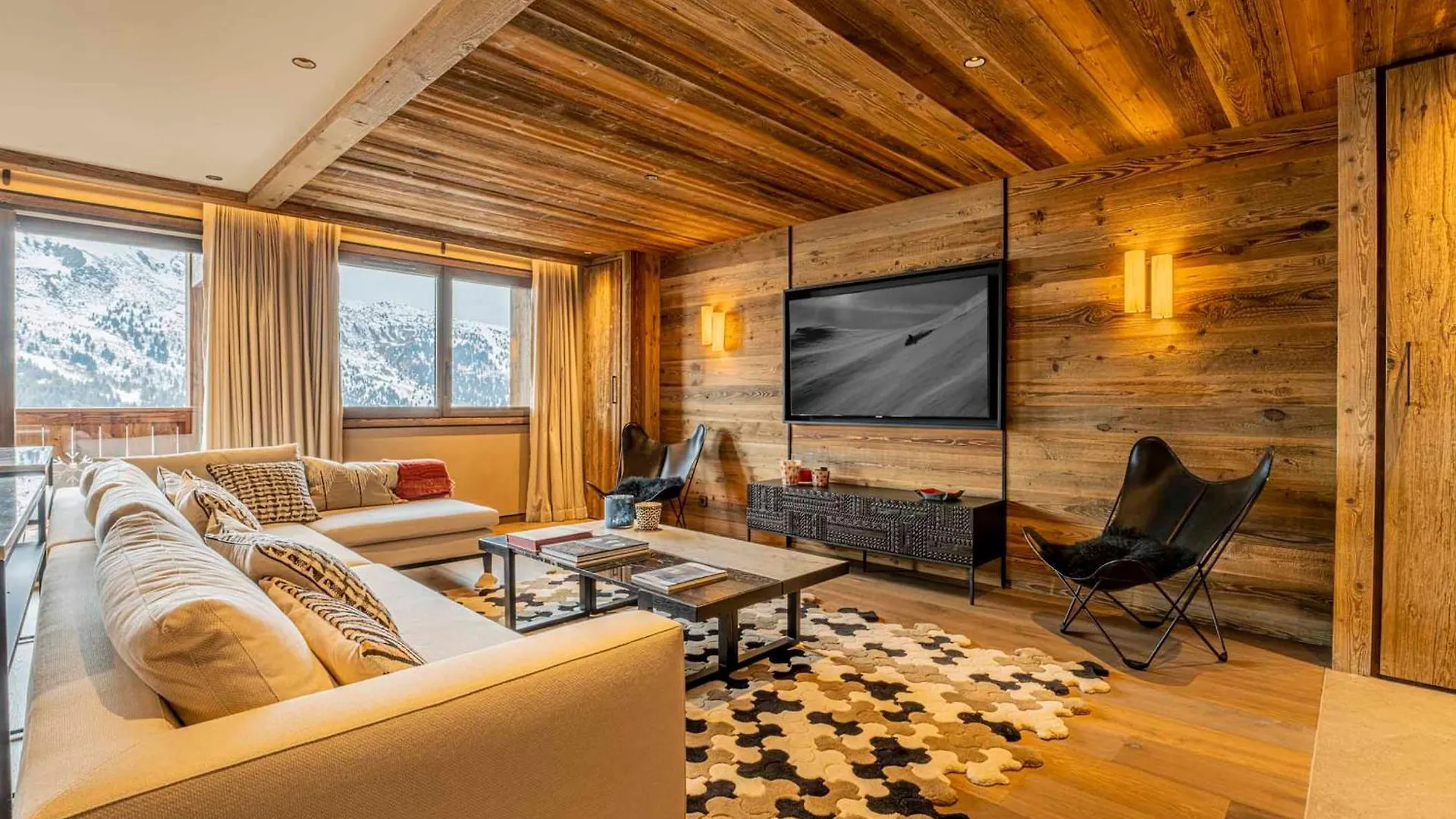 Duplex Spacieux Au Rond-Point Des Pistes Avec Parking, Balcon Et Services Inclus - Fr-1-613-93 Les Allues Appartamento